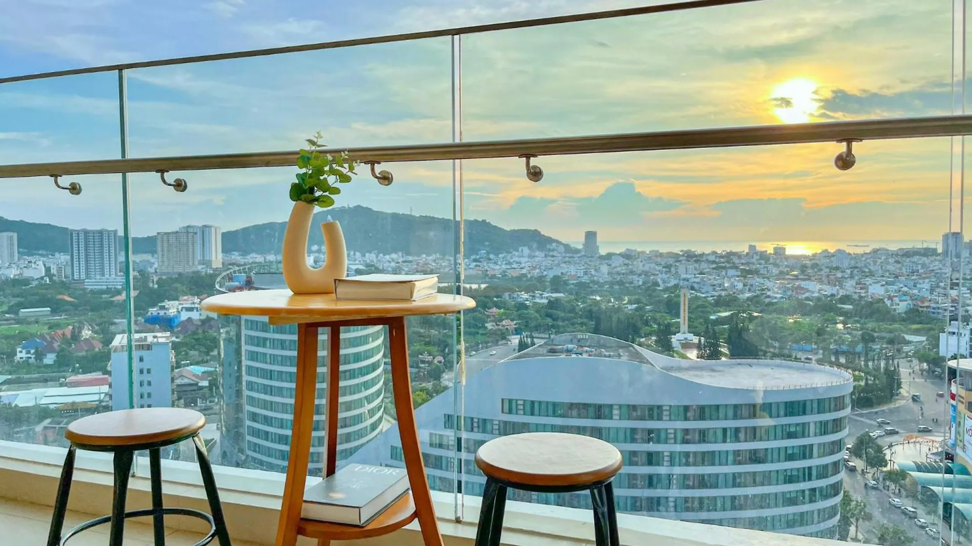 The Song Luxury Condotel Vung Tau - Dori'S House
